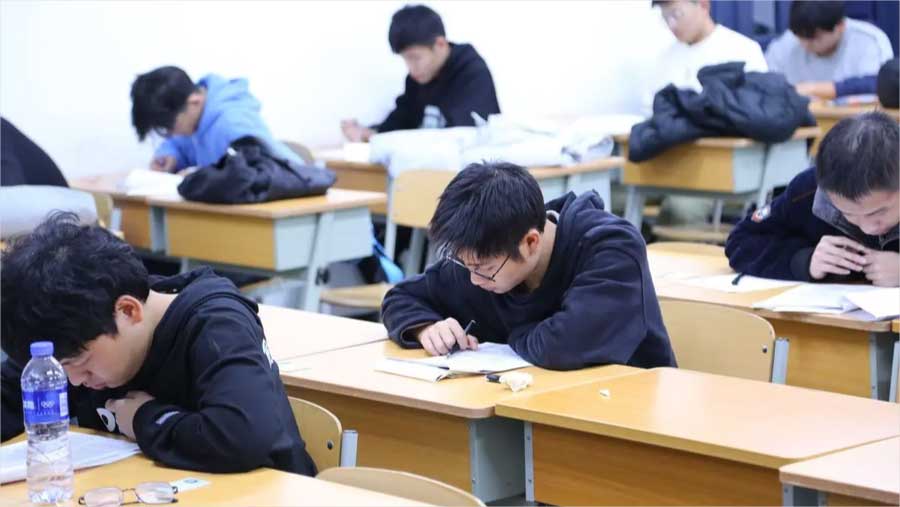 安徽省教育招生考试院关于印发《2025年10月安徽省高等教育自学考试课程安排》的通知